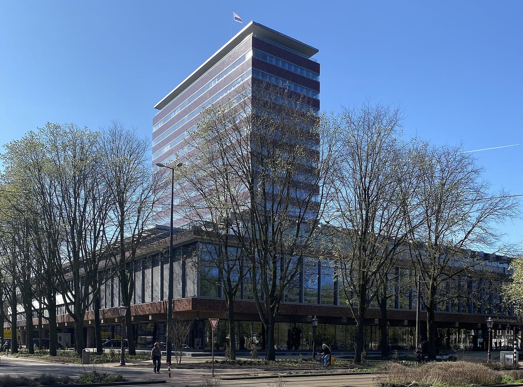 Dutch Banks and the 'Locked Funds' Dilemma: Choice or Coercion?