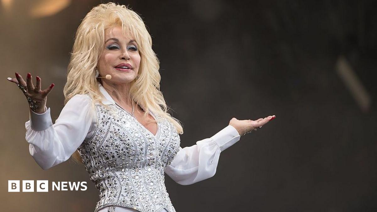 Dolly Parton Turned Down Elvis, and It Made Her Millions