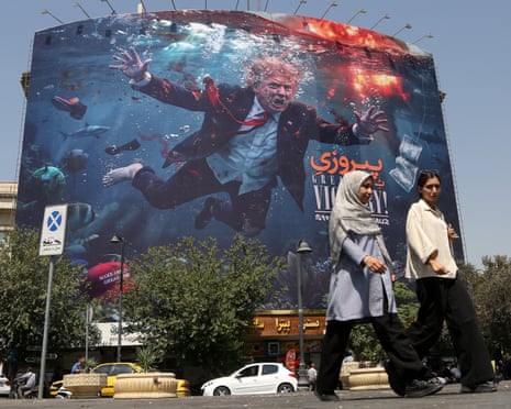 An anti-US banner displayed on a street in Tehran